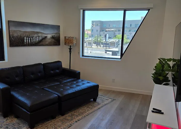 Rustic Urban Retreat * Phoenix