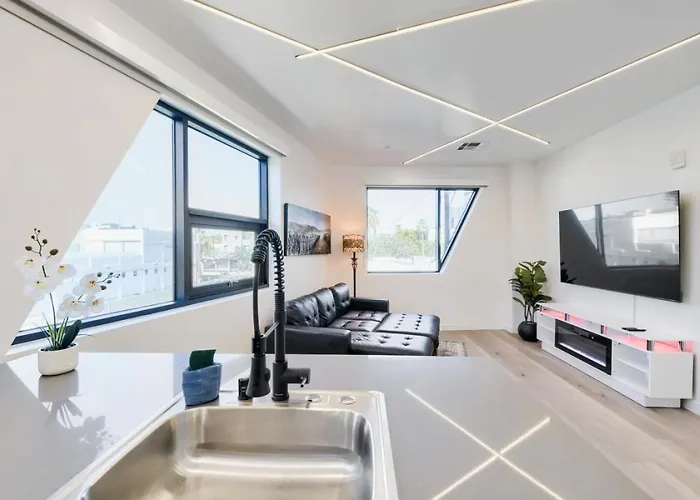 Rustic Urban Retreat * Phoenix